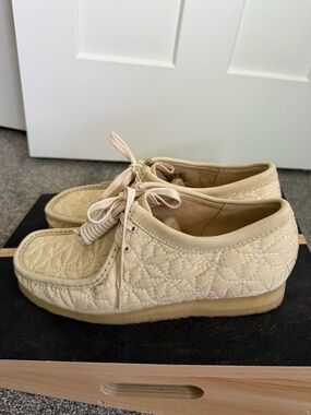 Clarks Men's Quilted Cream Wallabees